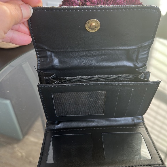 Beautiful wallet - Picture 4 of 6